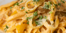 exquisite-catering-menus-corporate-catering-island-specialties-cajun-chicken-pasta-3